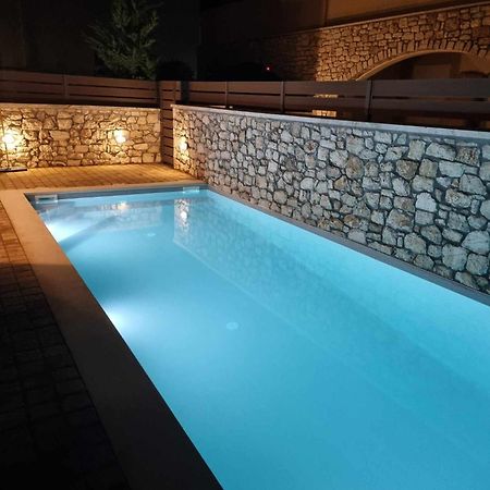 Lydia'S Inn 1 With Private Pool Melíssion Екстериор снимка